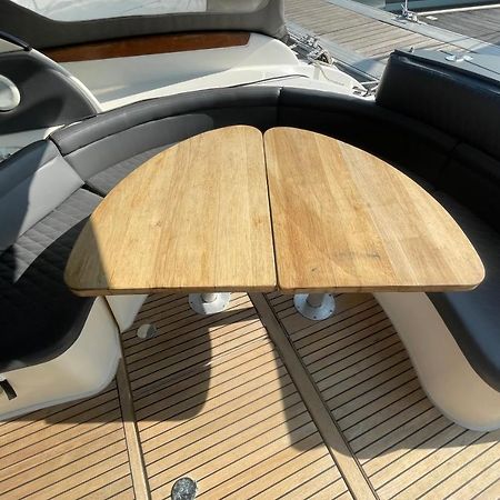 Un séjour de rêve sur un bateau - BOAT PARADISE HÔTEL La Rochelle (Charente-Maritime) Exterior foto